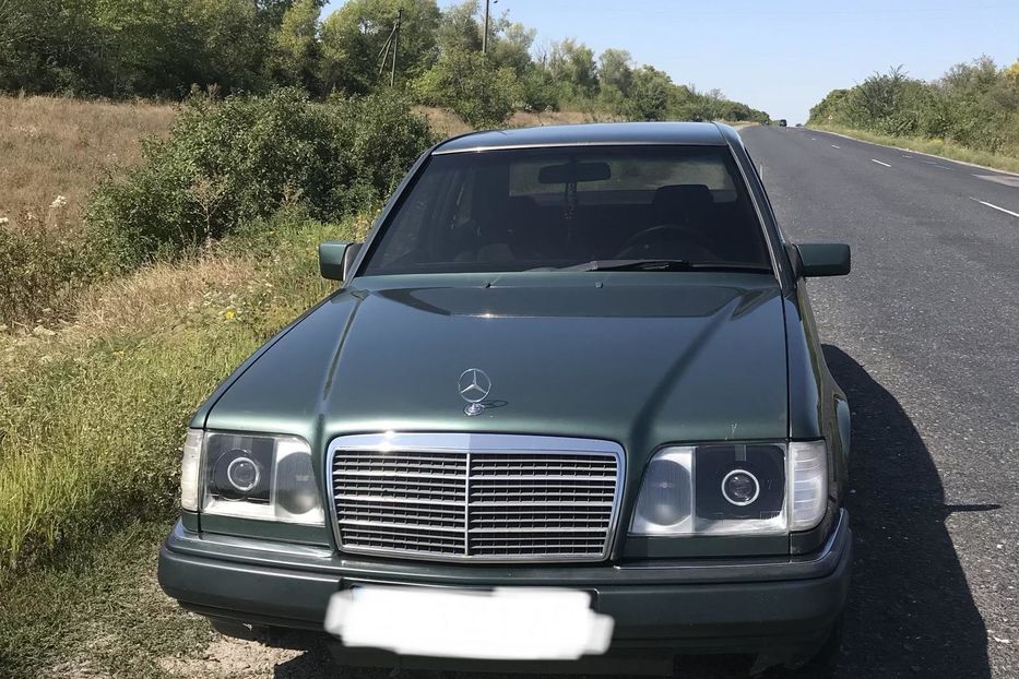 Продам Mercedes-Benz E-Class 1994 года в Полтаве