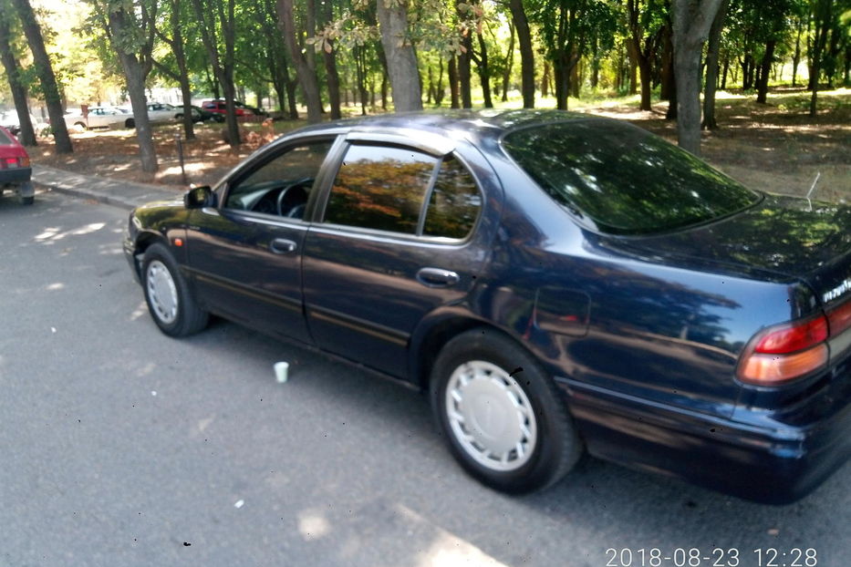 Продам Nissan Maxima 1995 года в Одессе