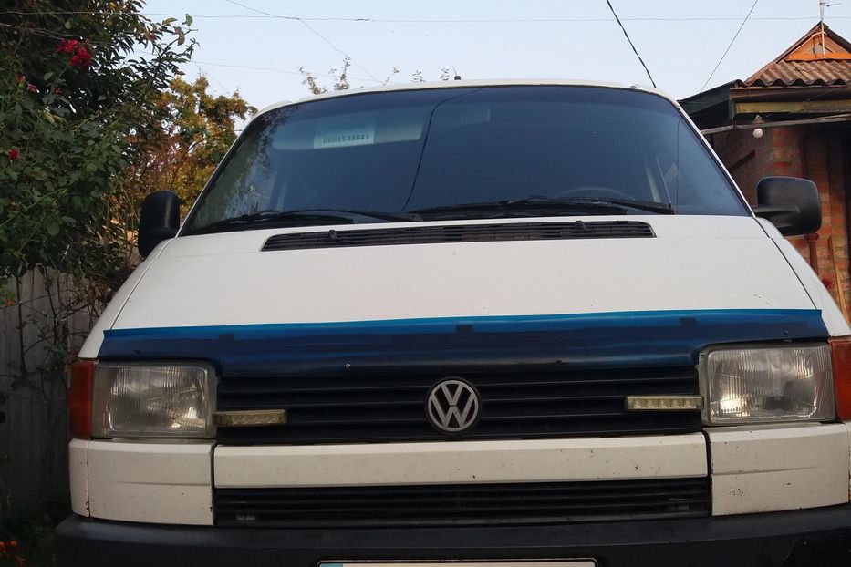 Продам Volkswagen T4 (Transporter) пасс. 1992 года в г. Пирятин, Полтавская область