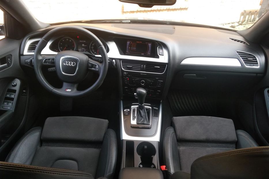 Продам Audi A4 SLINE  2011 года в Виннице