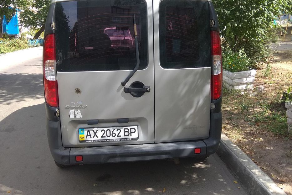 Продам Fiat Doblo пасс. 2006 года в Харькове