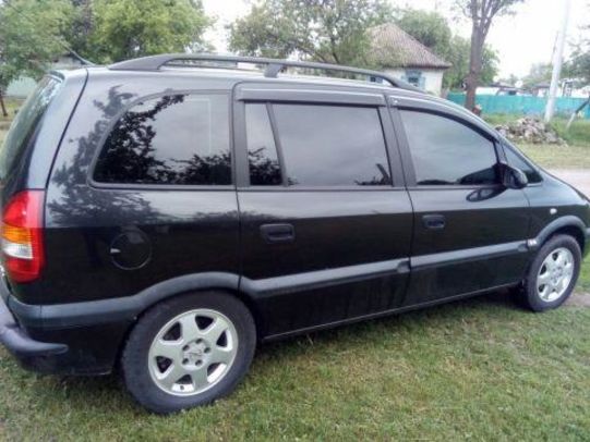 Продам Opel Zafira 2000 года в г. Знаменка, Кировоградская область