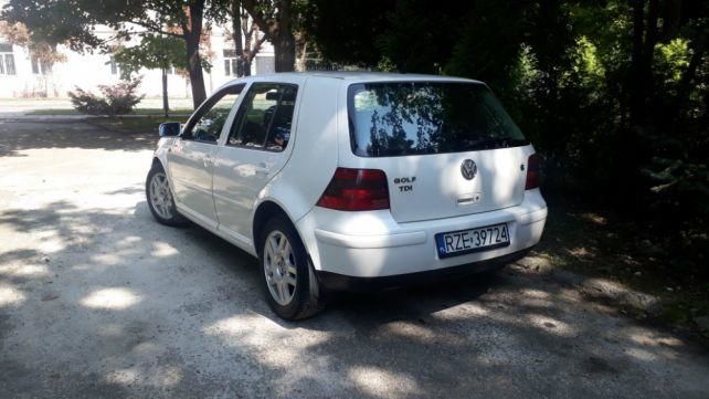 Продам Volkswagen Golf IV 1998 года в Ивано-Франковске