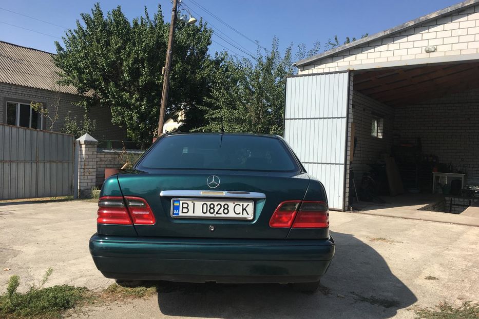 Продам Mercedes-Benz 210 3.0 TDI 1998 года в г. Новые Санжары, Полтавская область