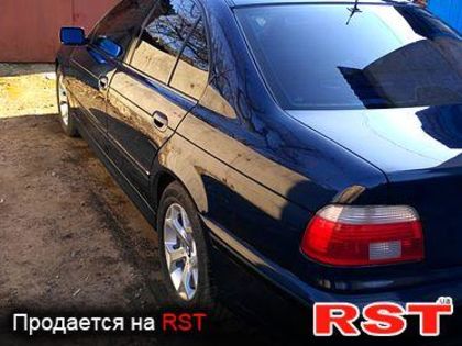 Продам BMW 520 520i 2000 года в Сумах