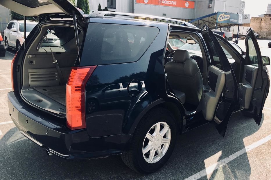 Продам Cadillac SRX 3.6 V6 GASOLINE 2005 года в Киеве