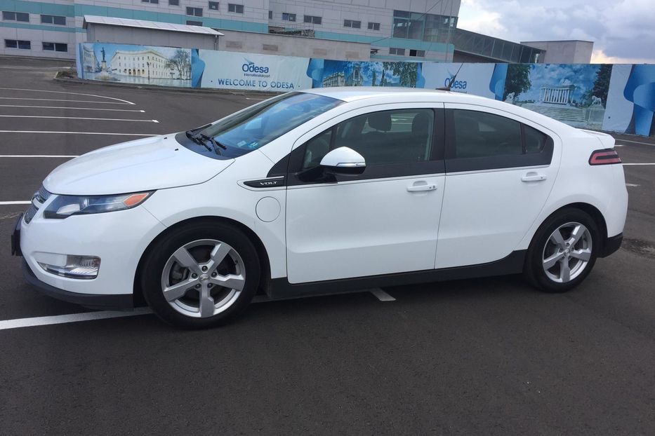 Продам Chevrolet Volt 2013 года в Одессе