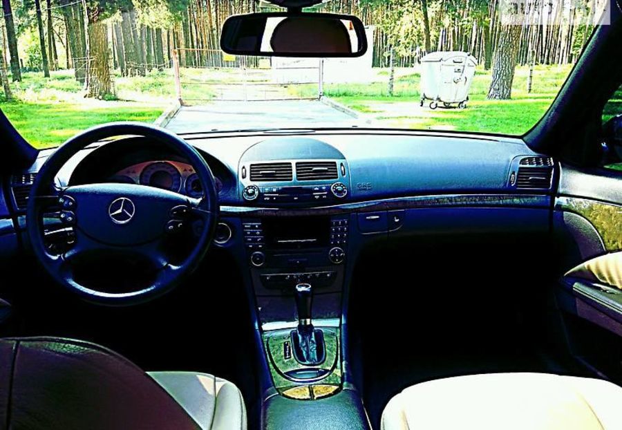 Продам Mercedes-Benz E-Class E 230 Restyling V6 2.5+7ст Ист 2007 года в Чернигове