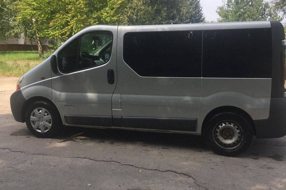 Продам Renault Trafic пасс. 2005 года в Львове