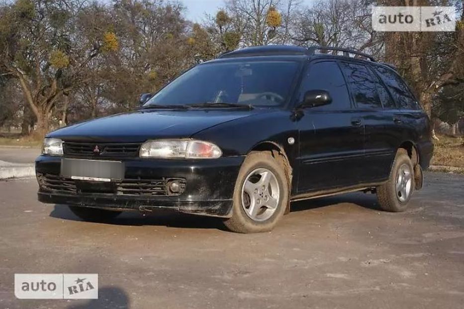 Продам Mitsubishi Lancer 1994 года в г. Золочев, Львовская область