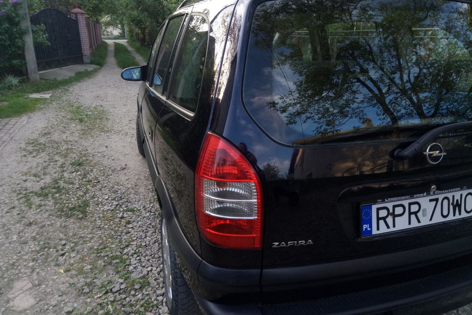 Продам Opel Zafira 2.0 DTi 2004 года в Ивано-Франковске