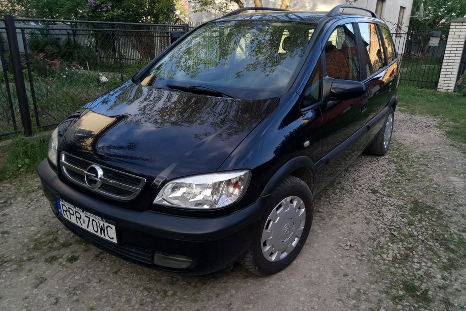 Продам Opel Zafira 2.0 DTi 2004 года в Ивано-Франковске