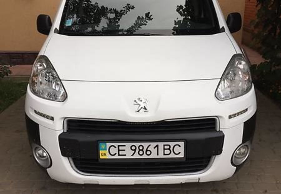 Продам Peugeot Partner пасс. 2012 года в Черновцах