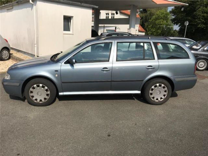 Продам Skoda Octavia 2000 года в Львове