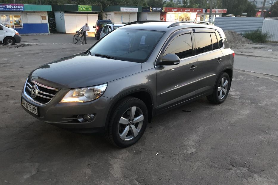 Продам Volkswagen Tiguan 2.0 TSI 2010 года в г. Бердичев, Житомирская область