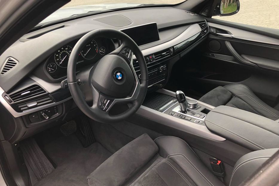 Продам BMW X5 40Edrive Hybrid 2017 2017 года в Львове