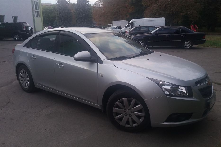 Продам Chevrolet Cruze 2011 года в Ровно