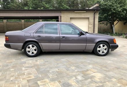 Продам Mercedes-Benz E-Class W124 1991 года в Киеве