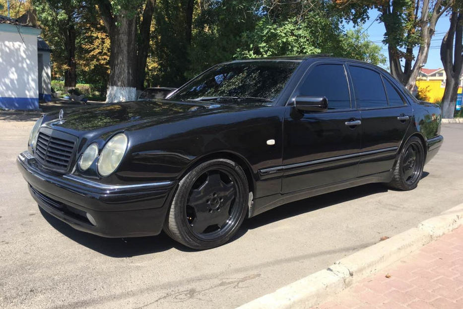 Продам Mercedes-Benz E-Class 1998 года в Одессе