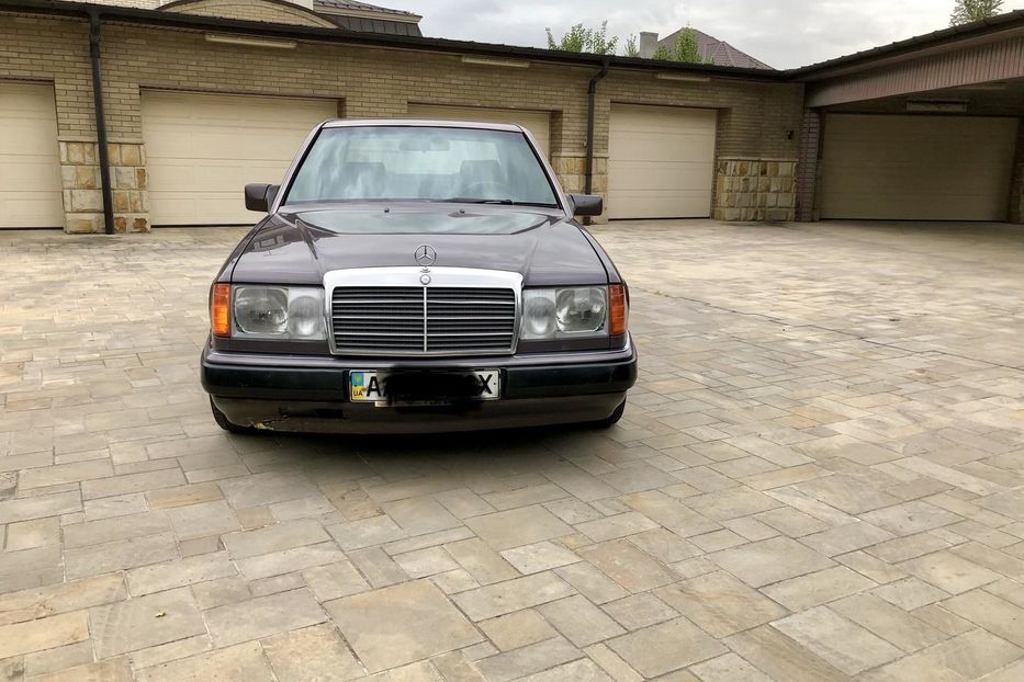 Продам Mercedes-Benz E-Class W124 1991 года в Киеве