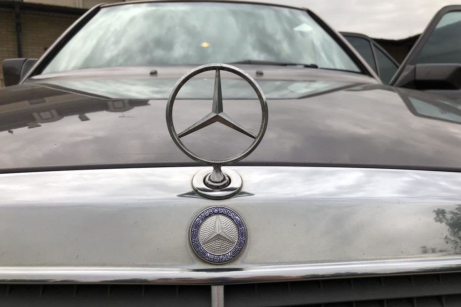 Продам Mercedes-Benz E-Class W124 1991 года в Киеве