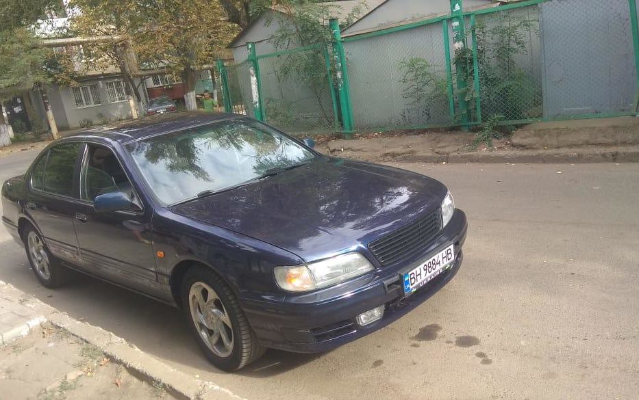 Продам Nissan Maxima 1996 года в Одессе