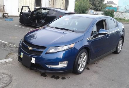 Продам Chevrolet Volt 1.4i 2013 года в Киеве