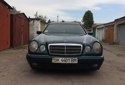 Продам Mercedes-Benz E-Class 1996 года в Ровно