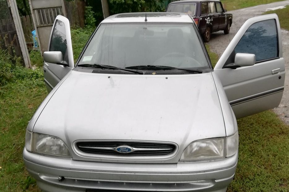 Продам Ford Orion 1993 года в г. Бердичев, Житомирская область