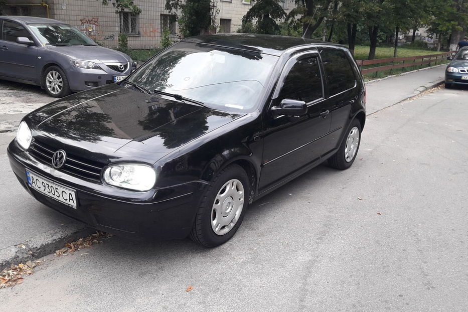 Продам Volkswagen Golf IV GAZ 2000 года в Киеве