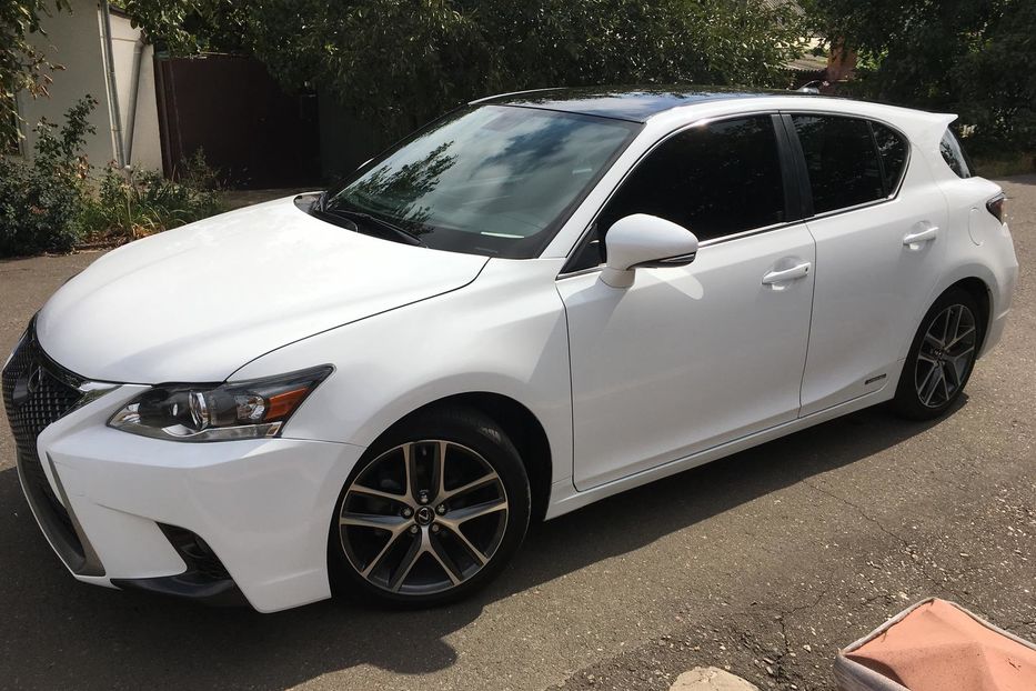 Продам Lexus CT 2016 года в Одессе