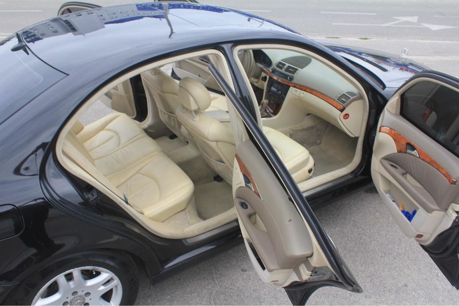 Продам Mercedes-Benz E-Class E200 2003 года в Киеве