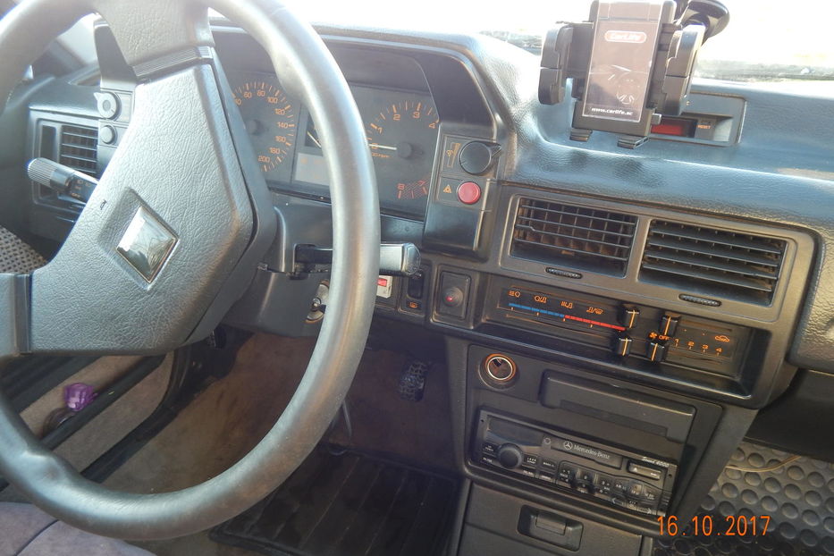 Продам Mazda 323 1987 года в г. Рожище, Волынская область