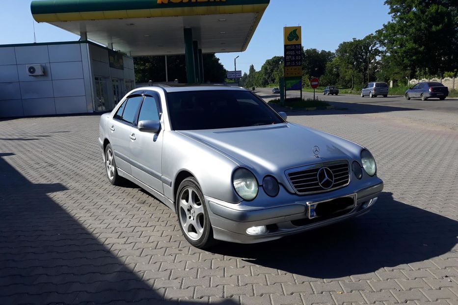 Продам Mercedes-Benz E-Class 2000 года в Черновцах