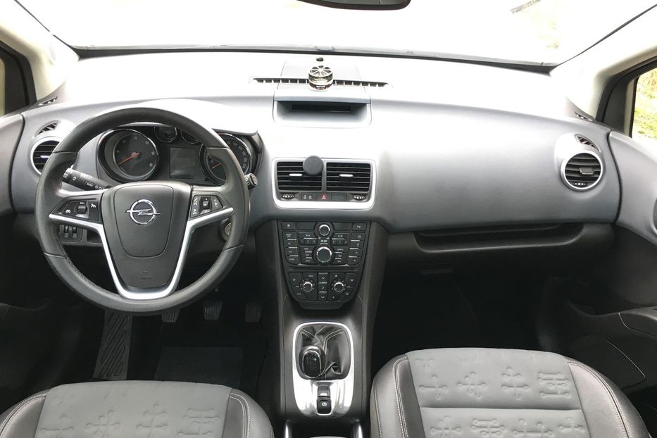 Продам Opel Meriva 2011 года в Луцке