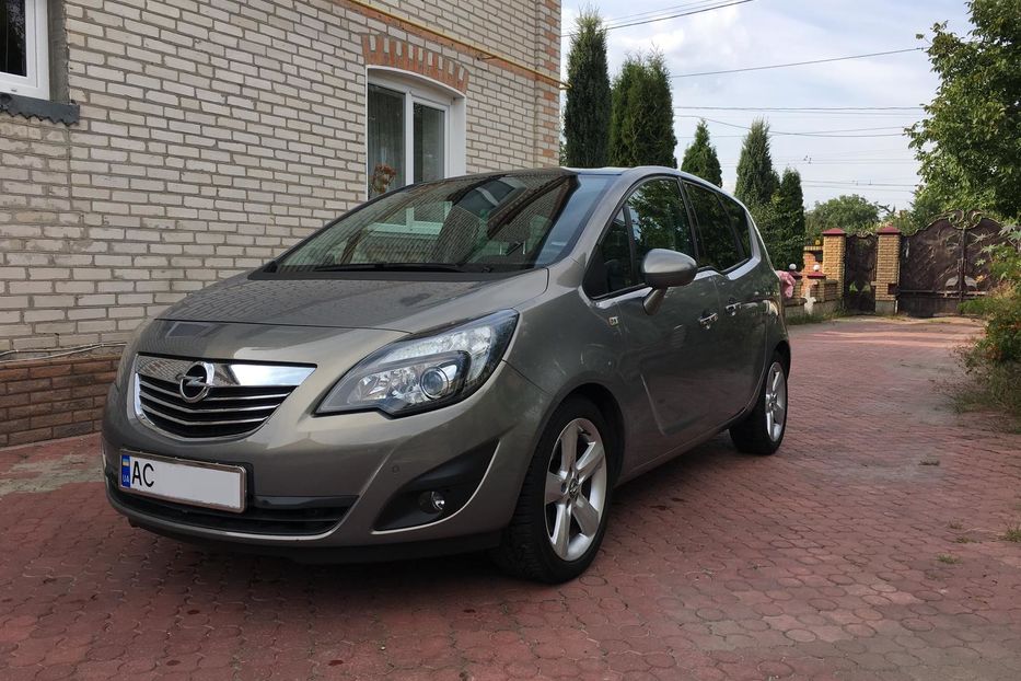 Продам Opel Meriva 2011 года в Луцке