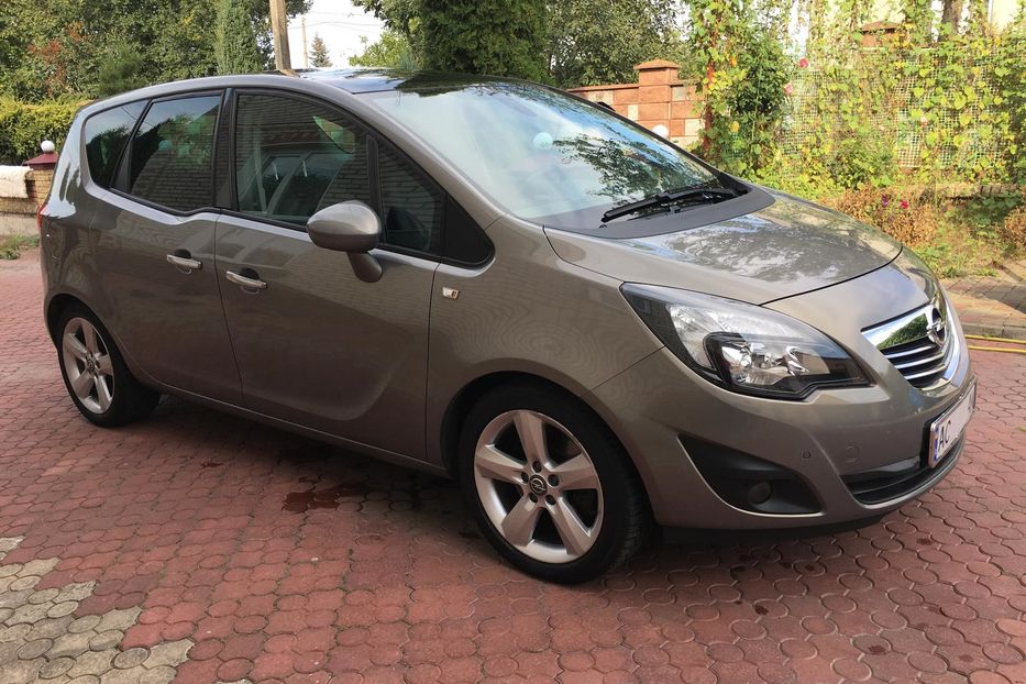 Продам Opel Meriva 2011 года в Луцке