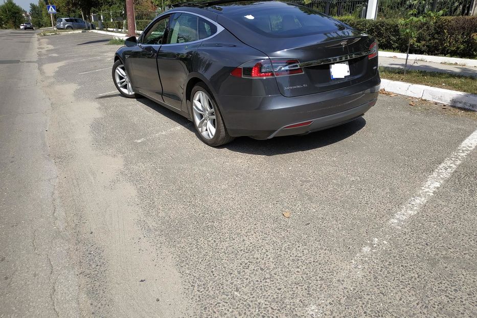 Продам Tesla Model S 70D 2015 года в Одессе