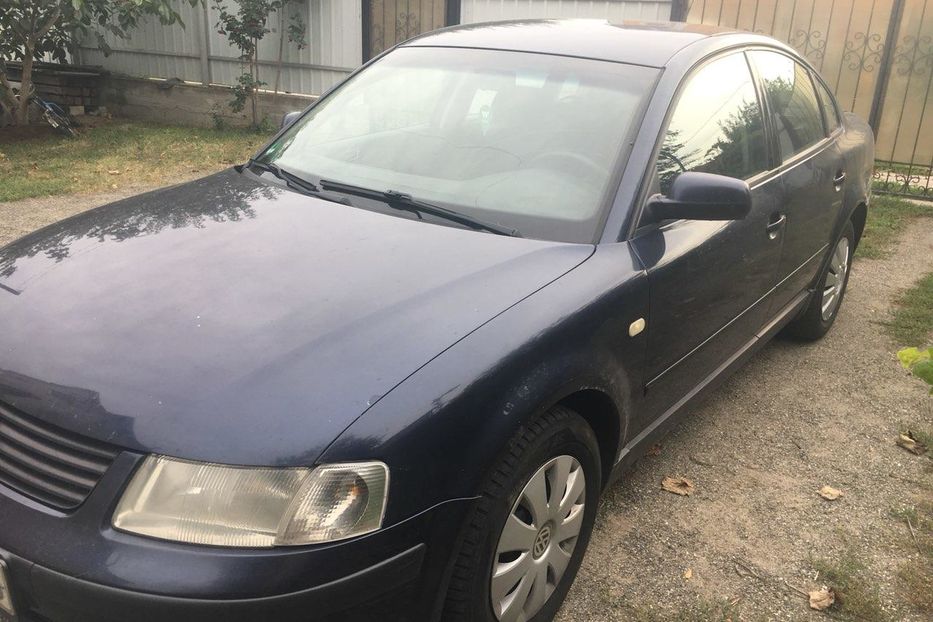 Продам Volkswagen Passat B5 1.6 AHL 1998 года в Киеве