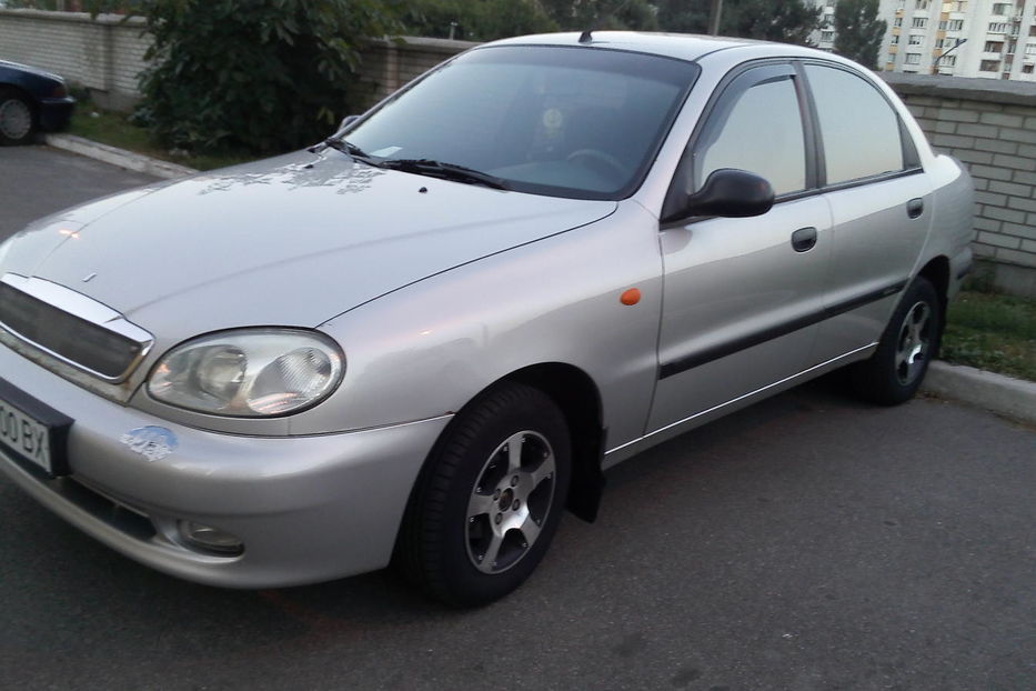 Продам Daewoo Lanos 1.5 седан 2006 года в Киеве