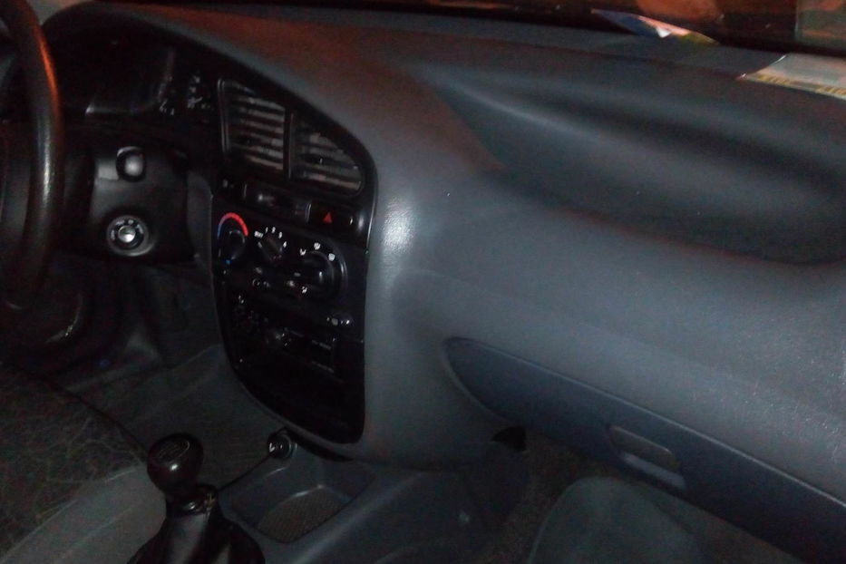 Продам Daewoo Lanos 1.5 седан 2006 года в Киеве