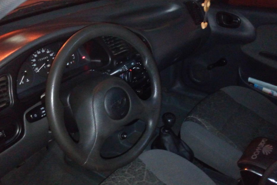 Продам Daewoo Lanos 1.5 седан 2006 года в Киеве