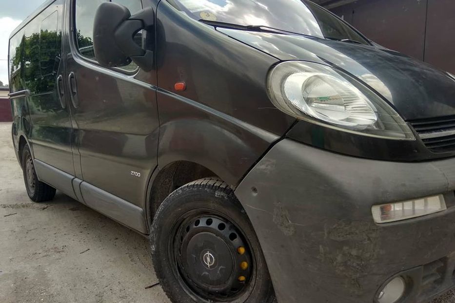 Продам Opel Vivaro пасс. 2003 года в Тернополе