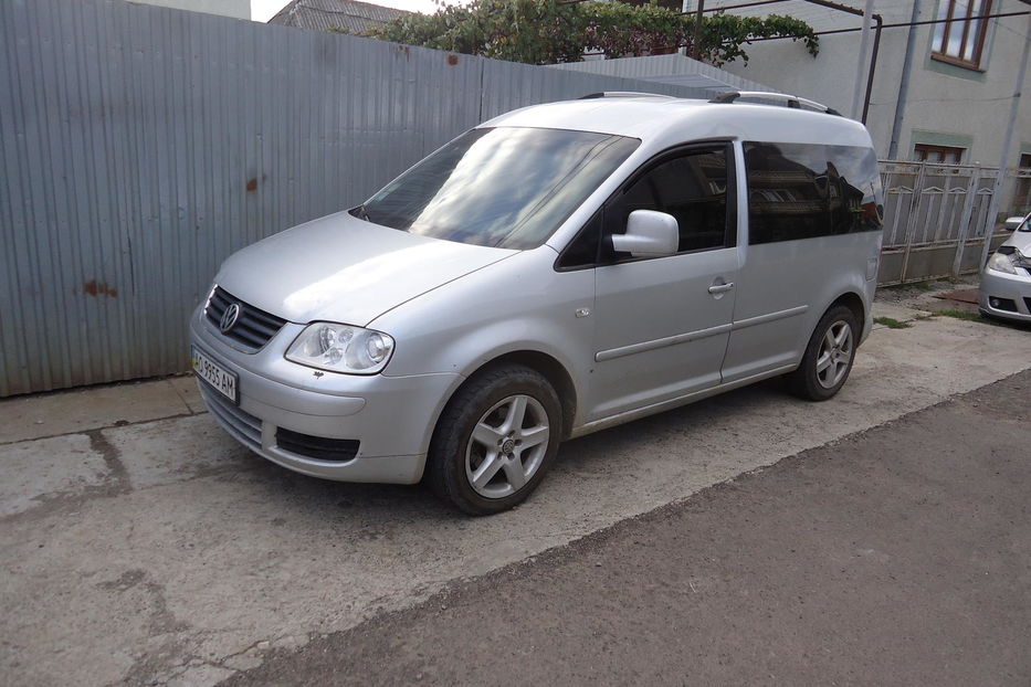 Продам Volkswagen Caddy пасс. 2004 года в г. Иршава, Закарпатская область