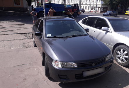 Продам Mitsubishi Lancer 1996 года в Одессе