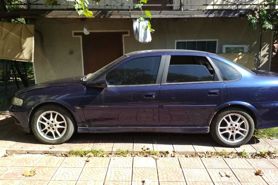 Продам Opel Vectra B 1999 года в Киеве