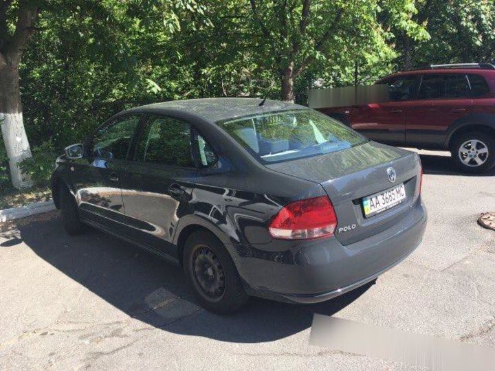 Продам Volkswagen Polo Sedan 2012 года в Киеве