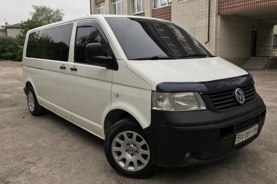 Продам Volkswagen T5 (Transporter) пасс. LONG 2006 года в Тернополе