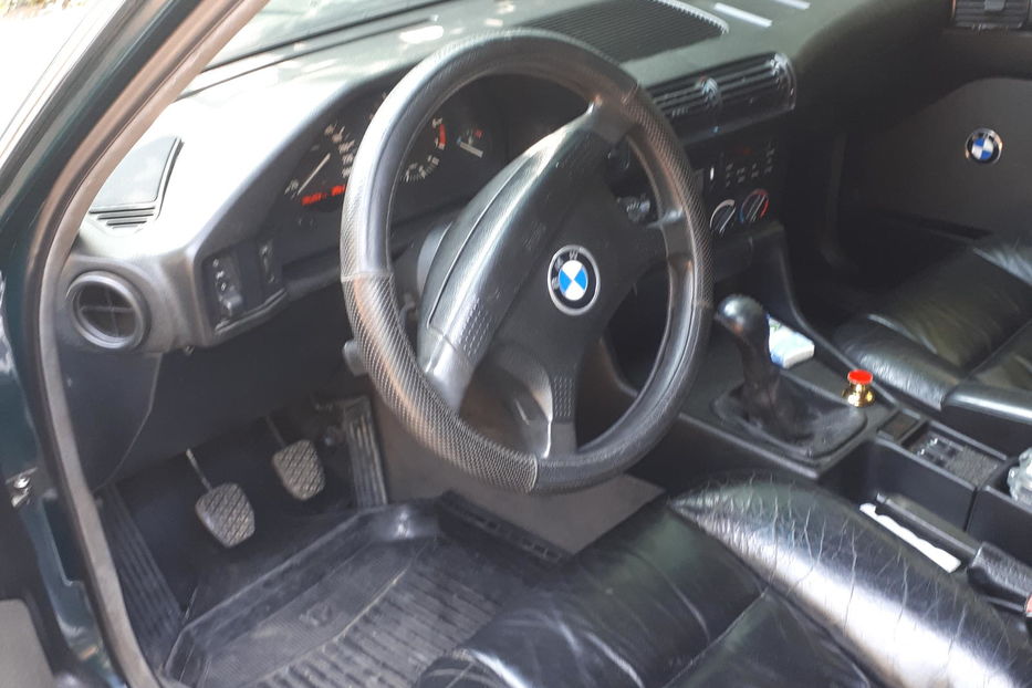 Продам BMW 518 1994 года в Харькове