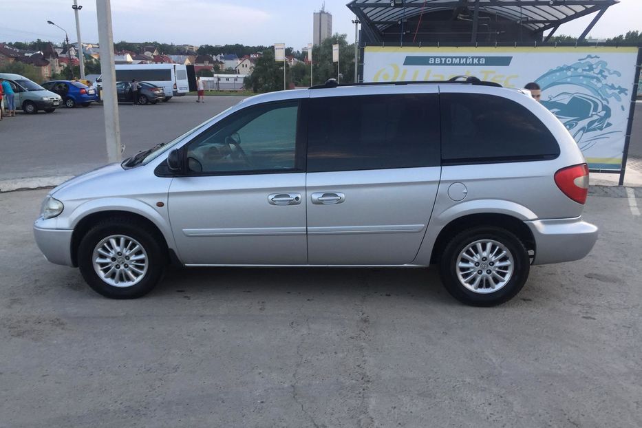 Продам Chrysler Voyager 2007 года в Черновцах